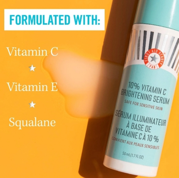 First Aid Beauty 10% Vitamin C Brightening Serum FULL SIZE - Picture 3 of 6